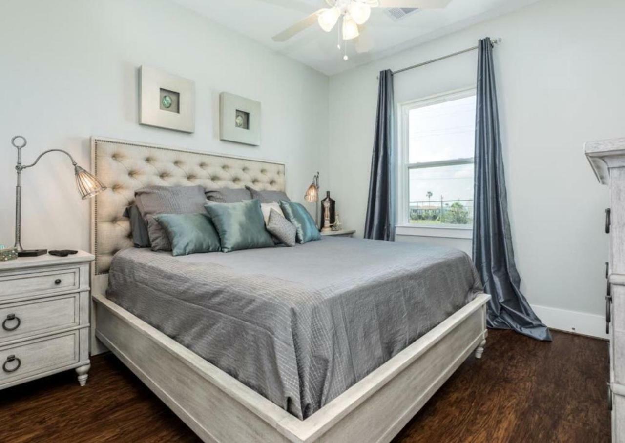 Beachfront Bliss Galveston Bagian luar foto
